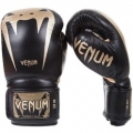 VENUM GIANT 3.0 BOXING GLOVES / BLACK/GOLD